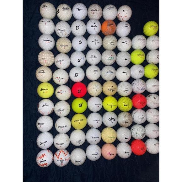 Lot of golf balls from different brands (77 golf balls)